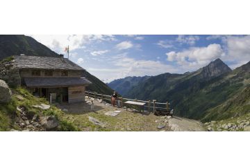 Avviso pubblico per l’affidamento in gestione del Rifugio Alpino Vallè – località Alpe Vallè Superiore nel comune di Alto Sermenza (VC)